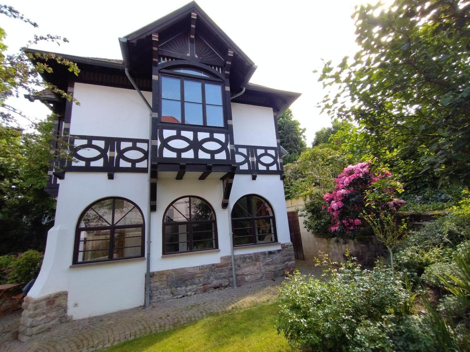 Historisches Haus Am Triller Villa Саарбрюкен Екстериор снимка